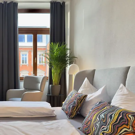 Feinzeit Lovely Lou - Renovierter Altbau, Design, Zentrum! Bamberga