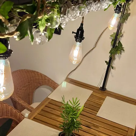 Feinzeit Lovely Lou - Renovierter Altbau, Design, Zentrum! Appartamento *