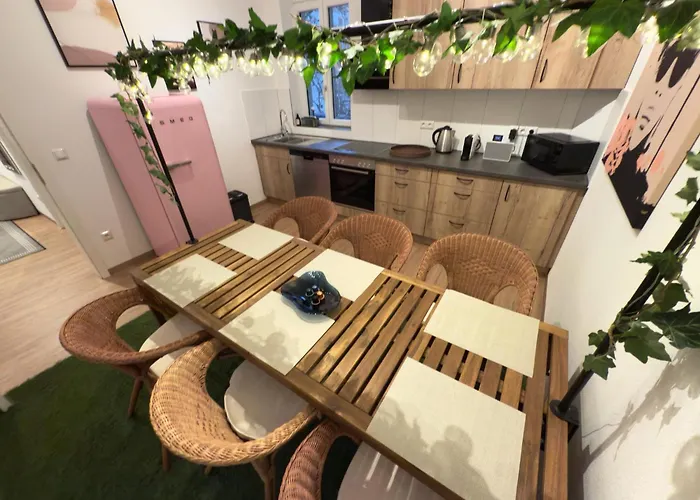 Feinzeit Lovely Lou - Renovierter Altbau, Design, Zentrum! דירה